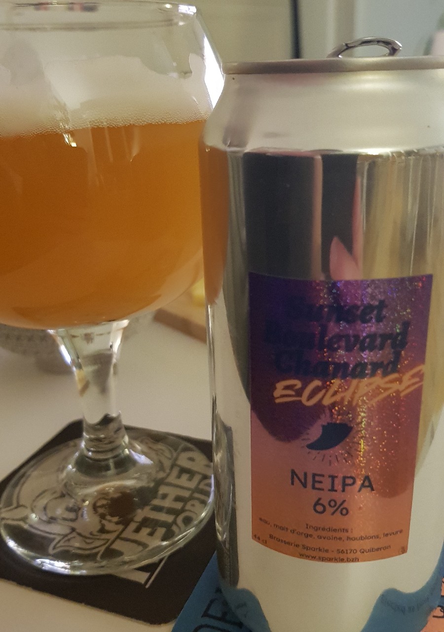 Sunset Boulevard Chanard Eclipse, France