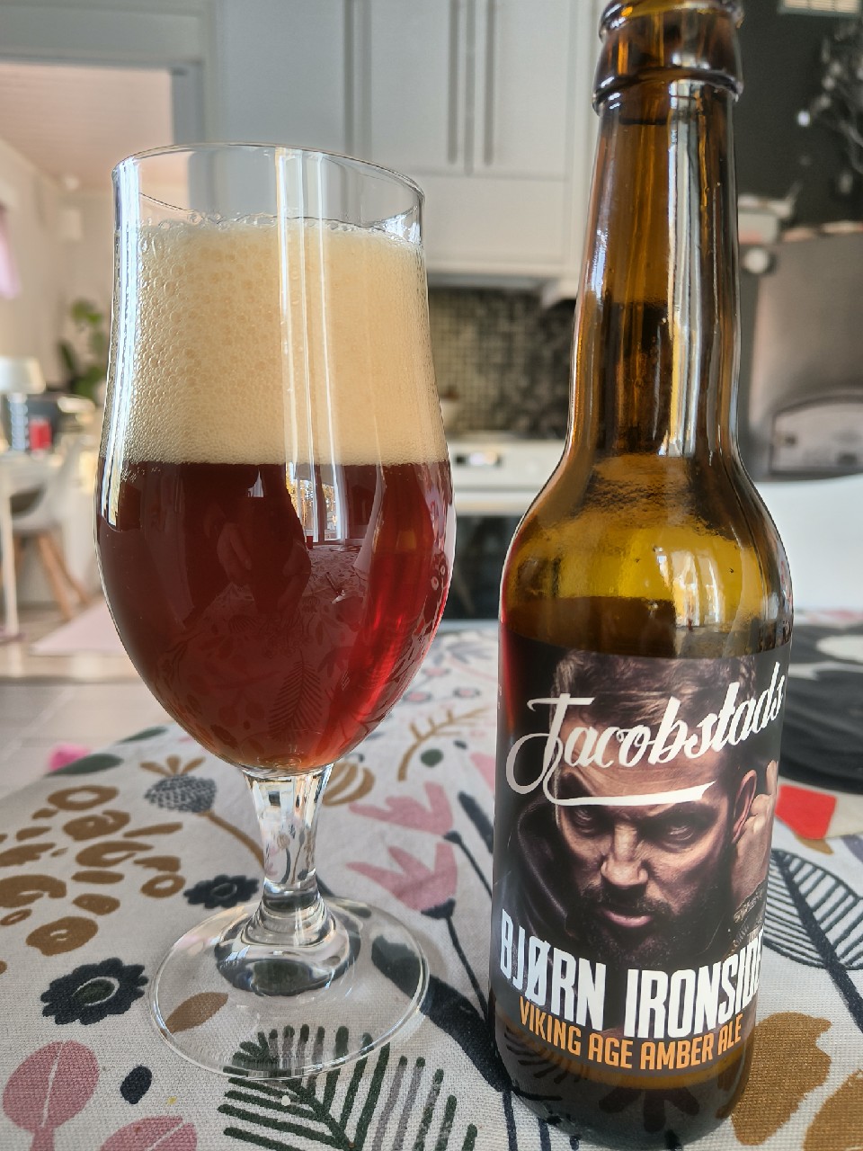 Bjørn Ironside Viking Age Hard Ass Amber Ale, Finland