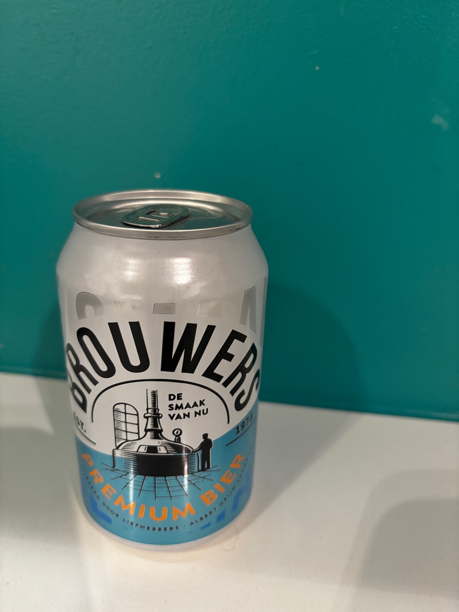 Premium Bier, Brouwers