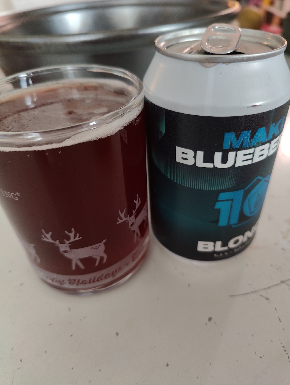 Blueberry Blonde, Finland