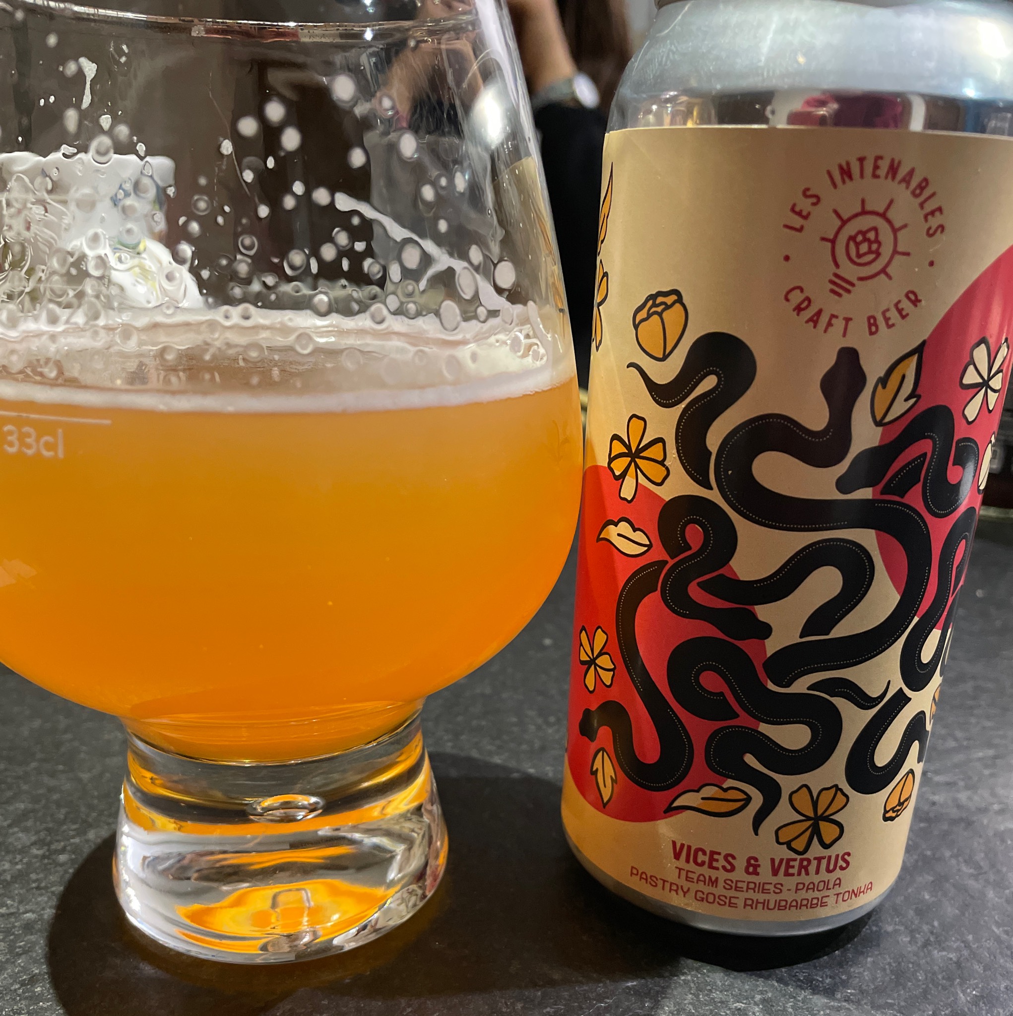 Vices & Vertus, France