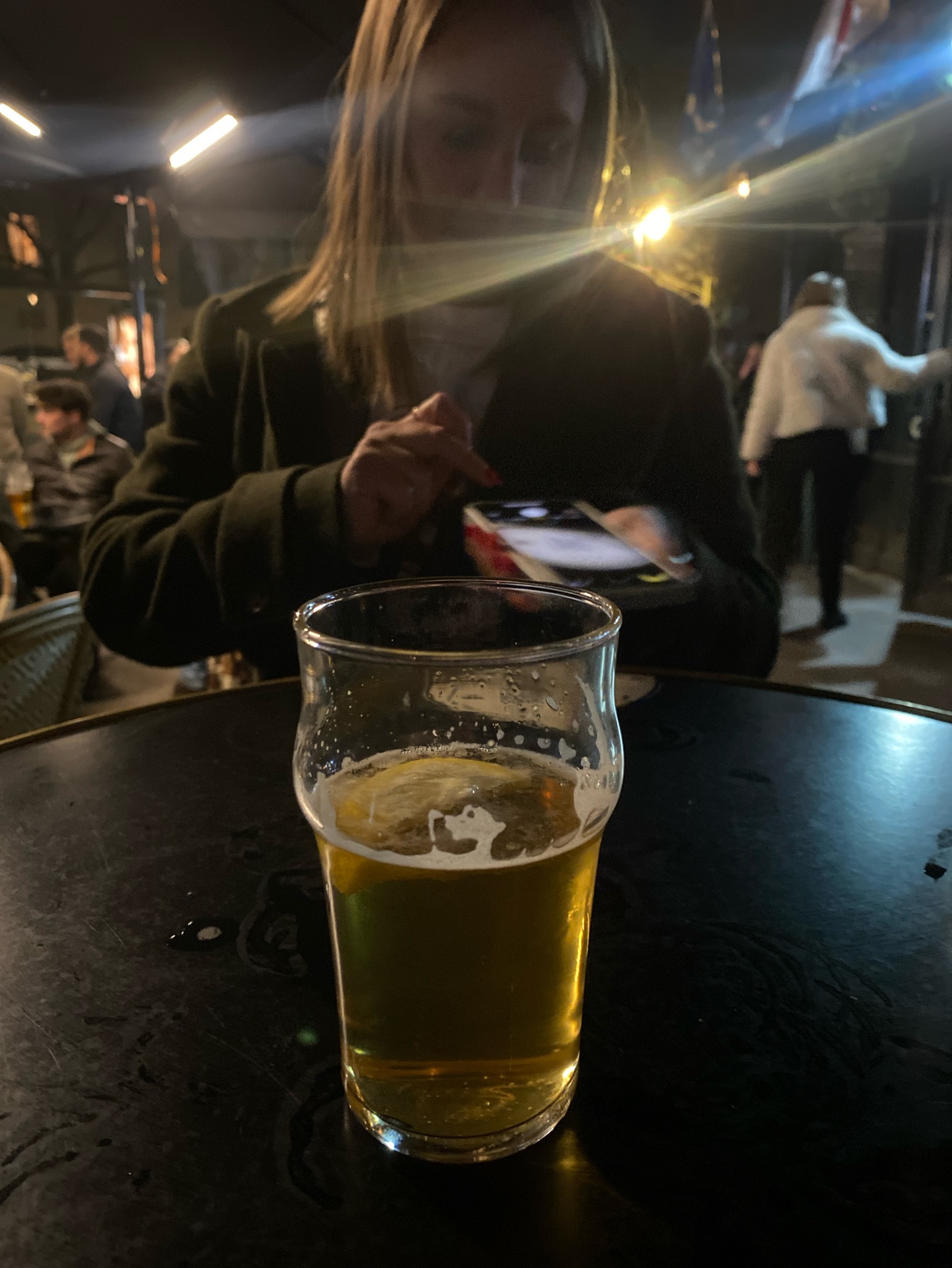 Bibiche blanche, The Botanist Pub