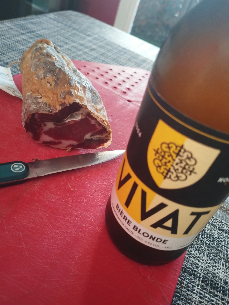 Vivat Blonde, France