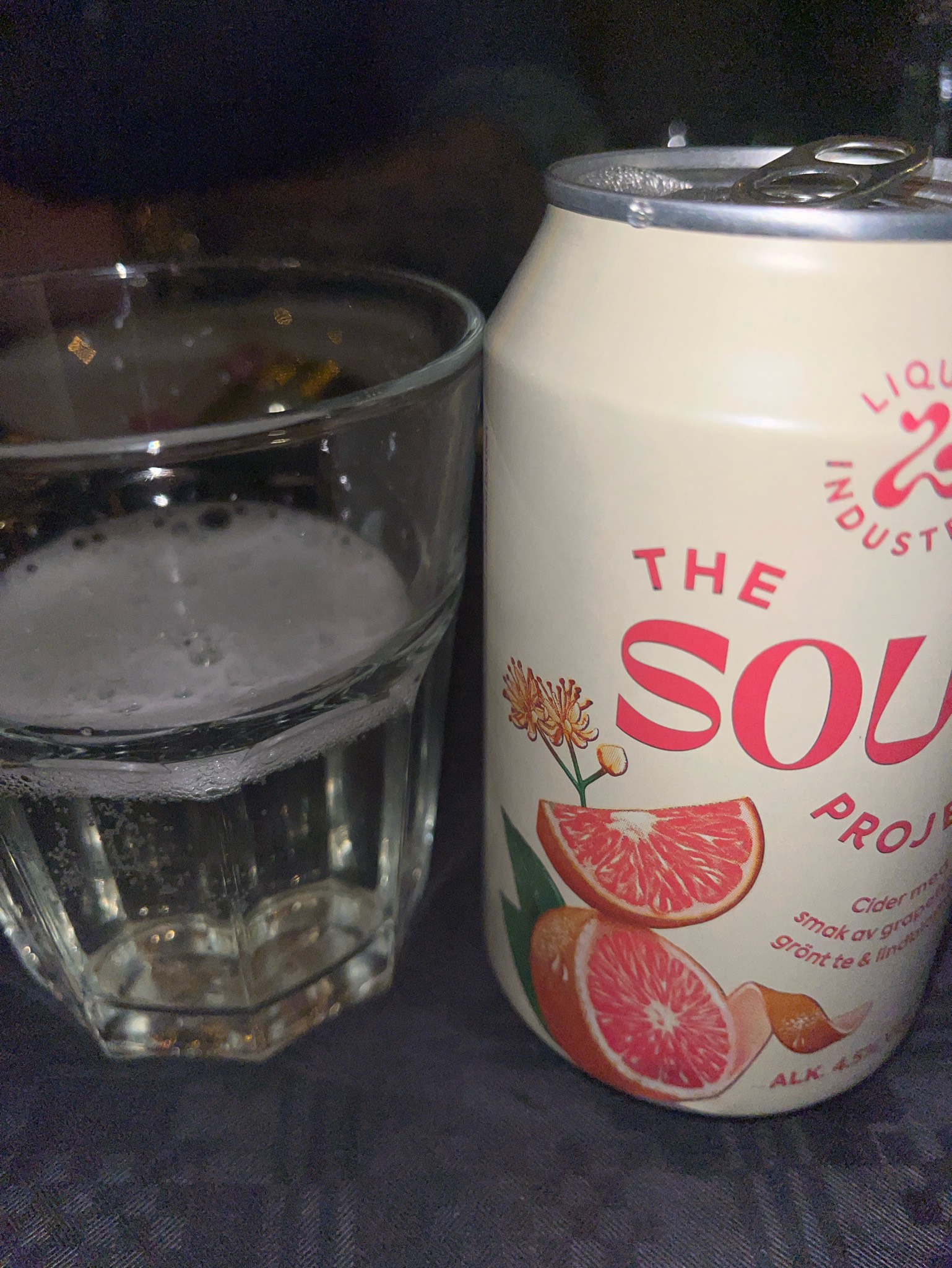 The Sour Project: Grapefrukt, Lindblomma Och Grönt Te, Sweden