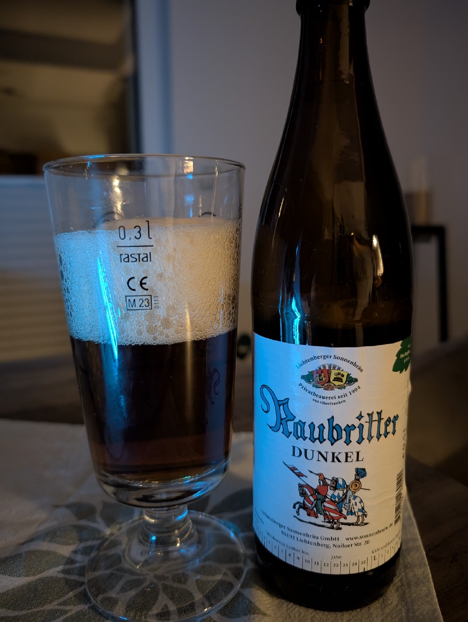 Raubritter Dunkel, Germany