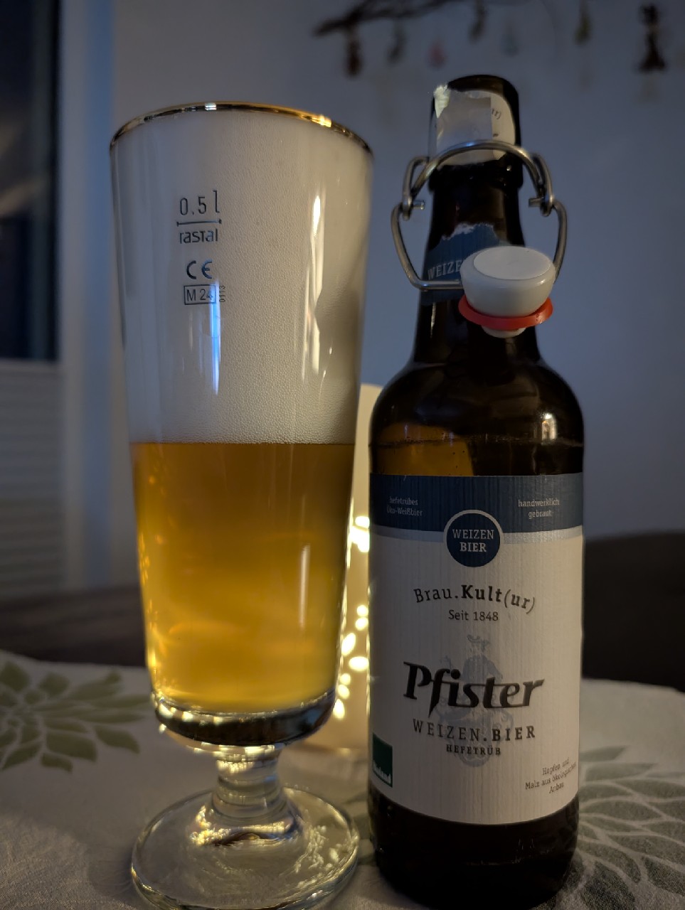 Pfister Öko-Weißbier, Pfister