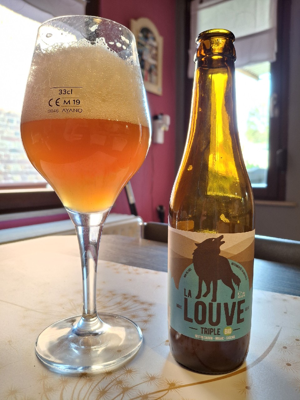 La Louve Triple, La Ferme Des Loups