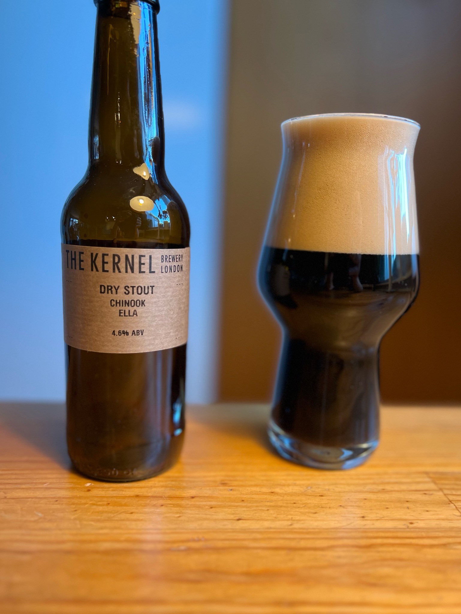 Dry Stout Chinook Ella, England