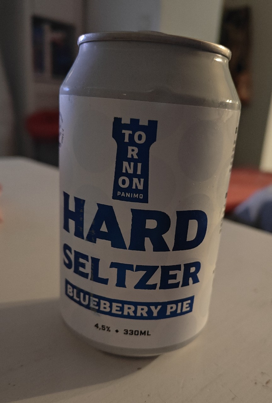 Hard Seltzer Blueberry Pie, Finland