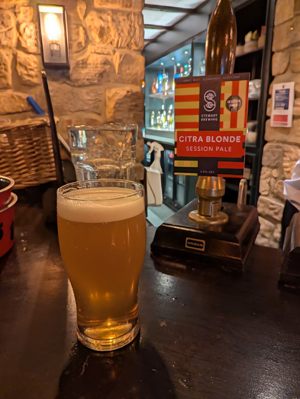 Citra Blonde, Scotland