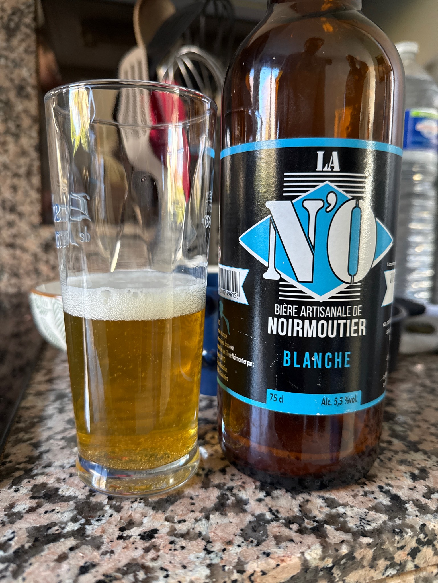 La N'O Blanche, France