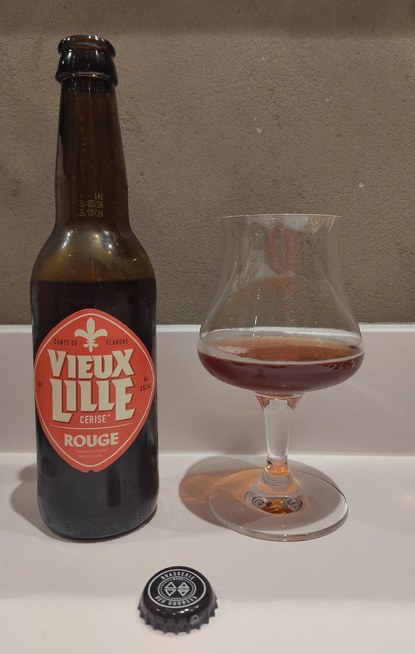 Vieux Lille Cerise Rouge, France