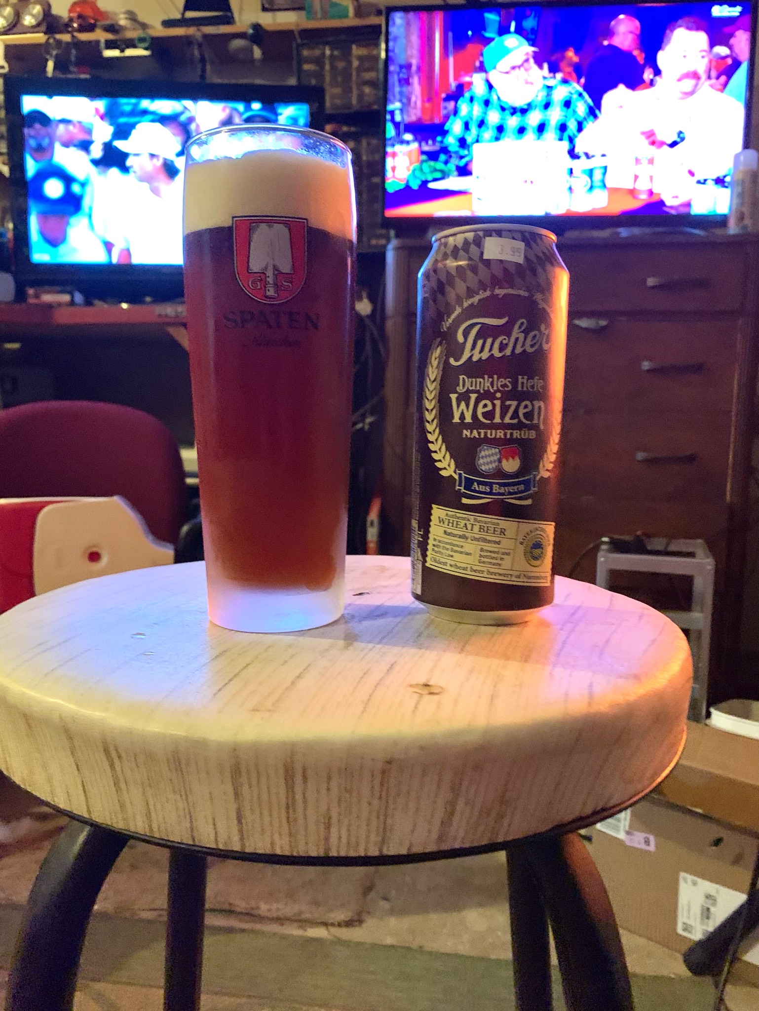 Tucher Dunkles Hefe Weizen, Germany