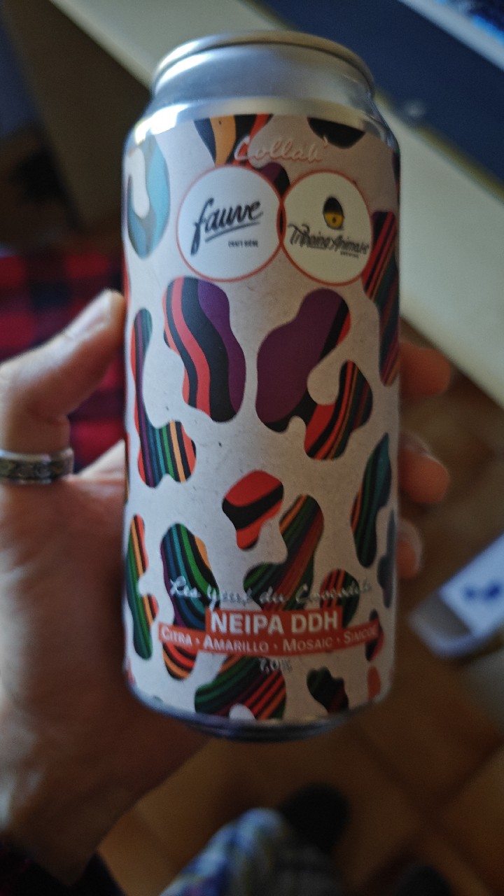 Les Yeux Du Crocodile, France