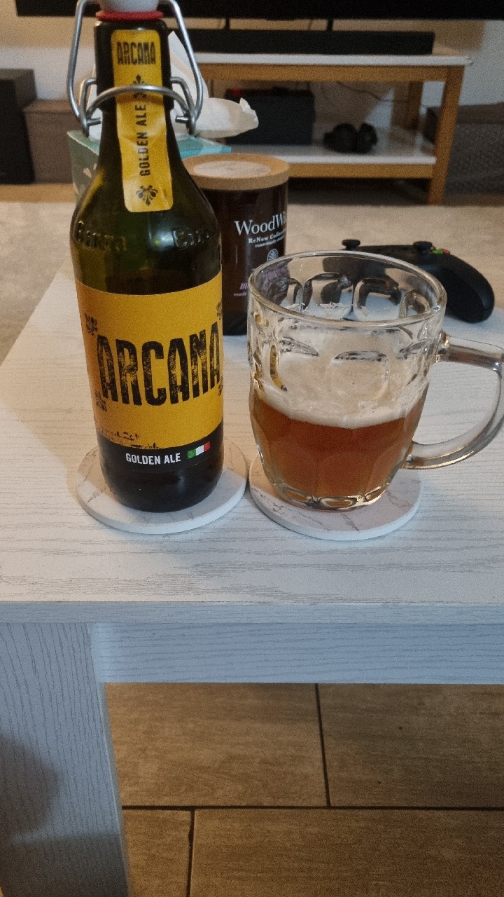 Arcana Golden Ale, Italy