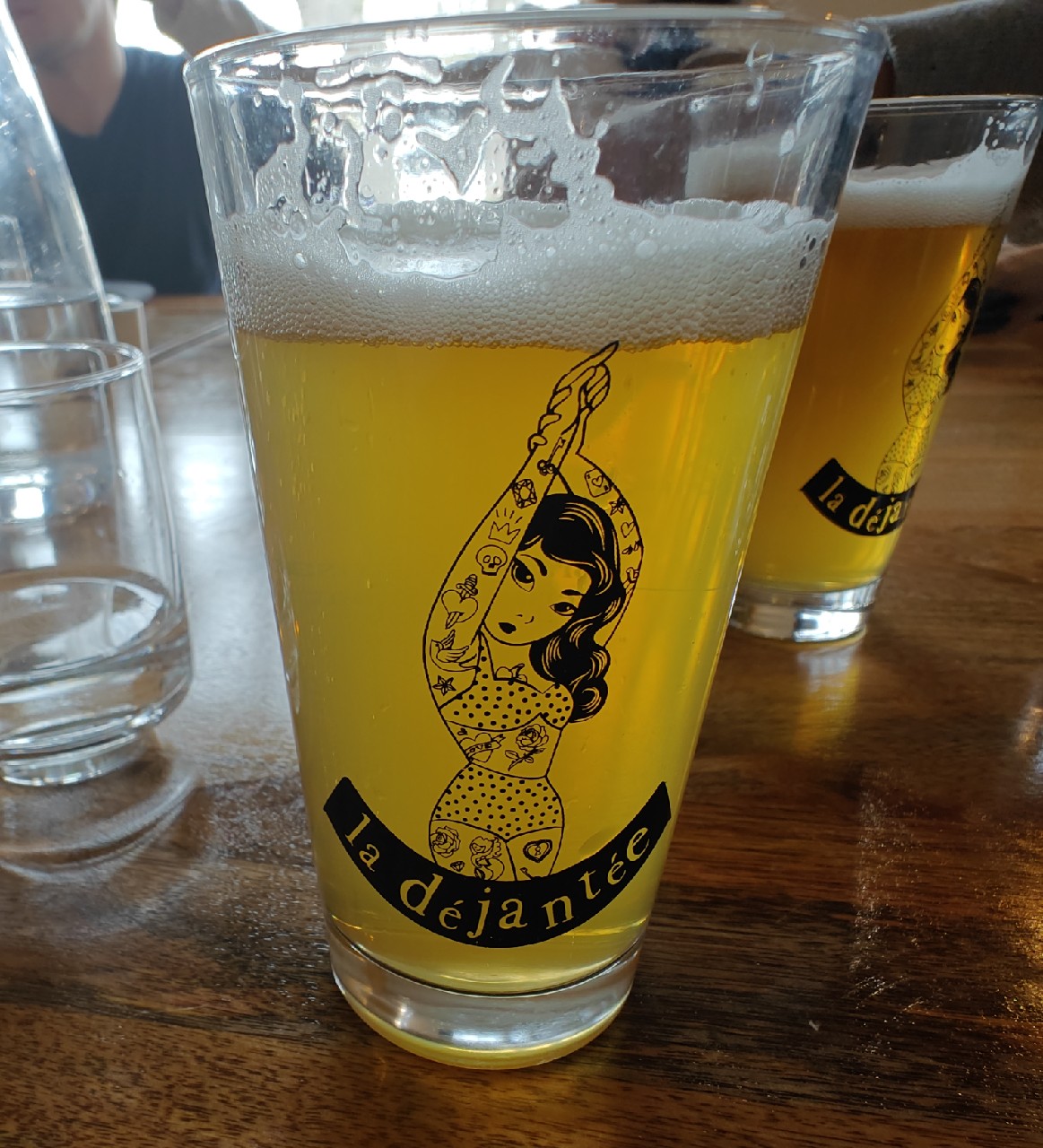 La Déjantée Blonde, France