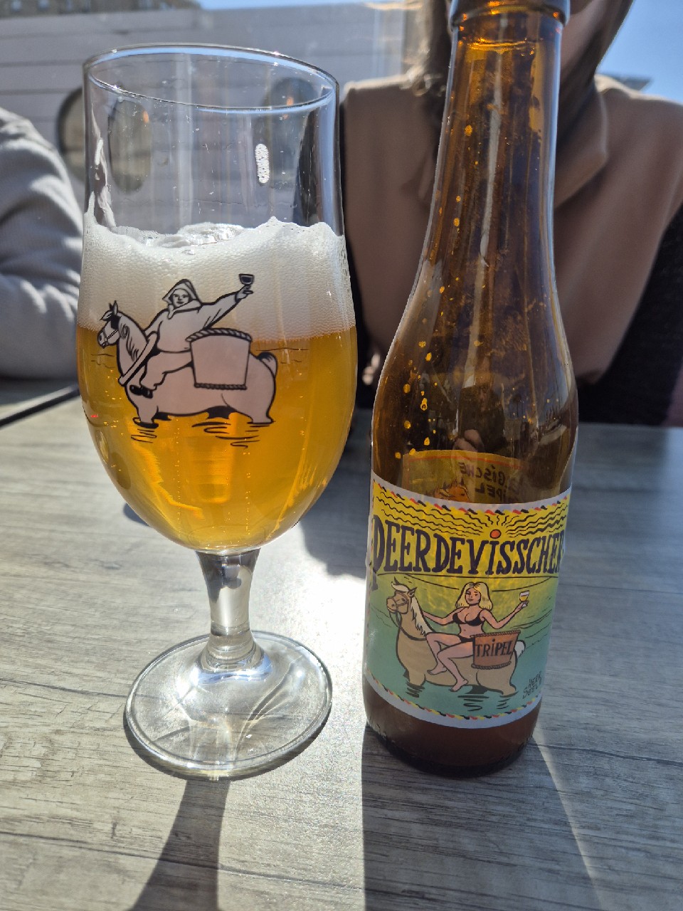 Peerdevisscher Tripel, Belgium