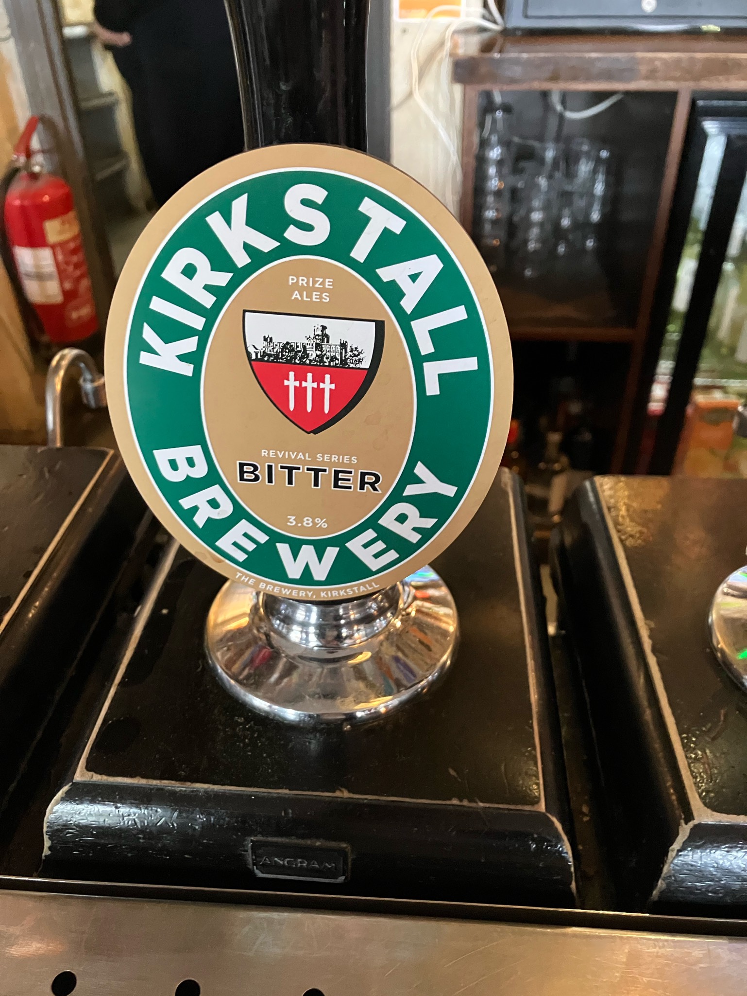 Kirkstall Brewery Bitter, England