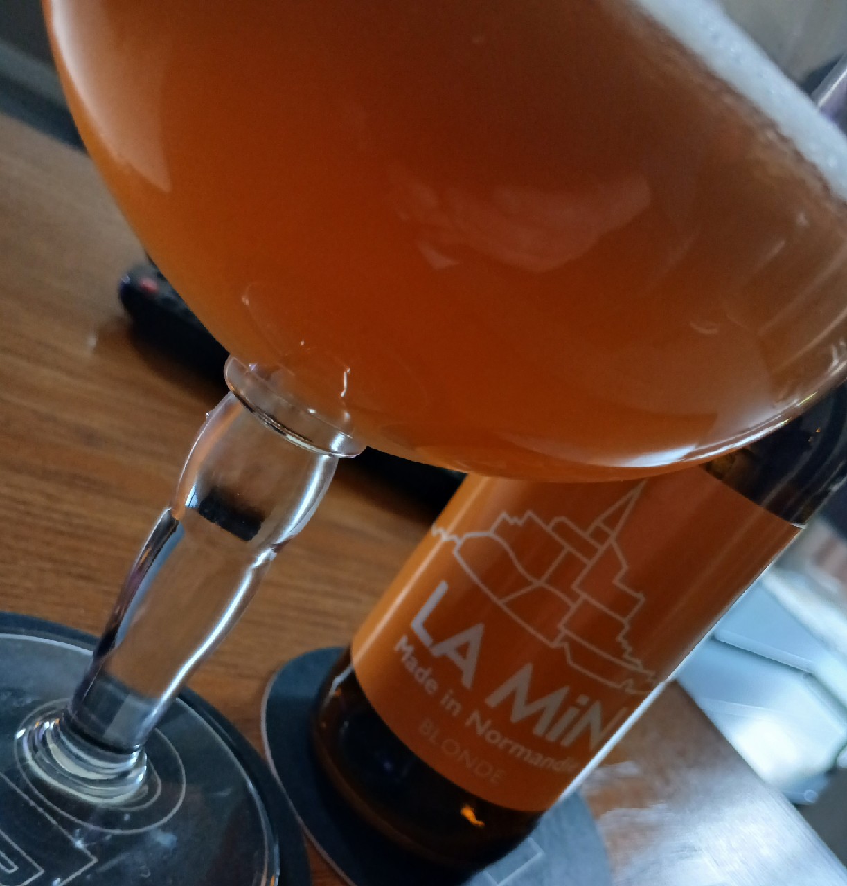 La Min Blonde, France