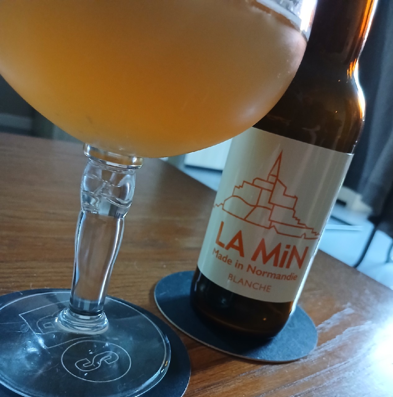 La Min Blanche, La MiN