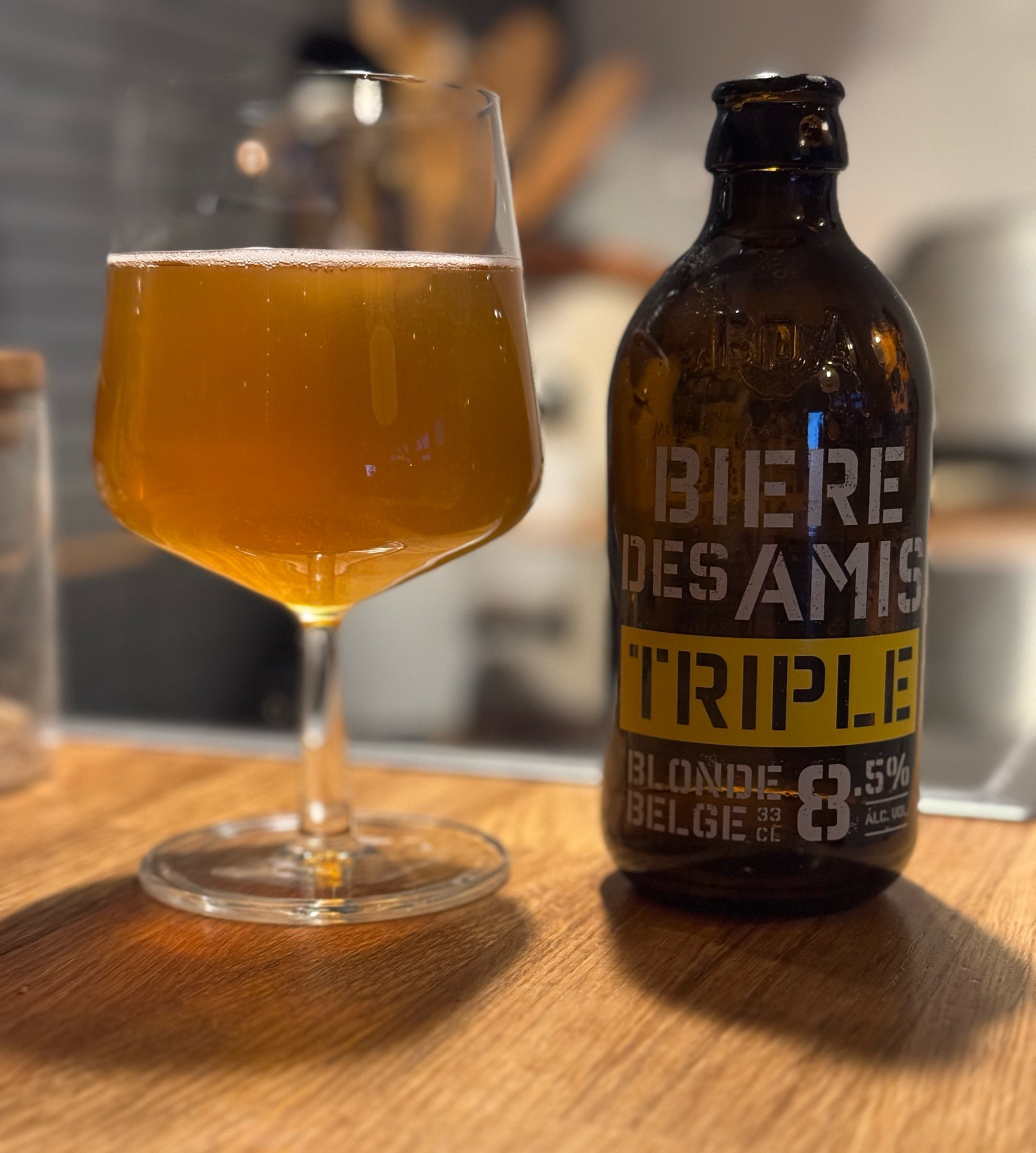 Bière Des Amis Triple, Belgium