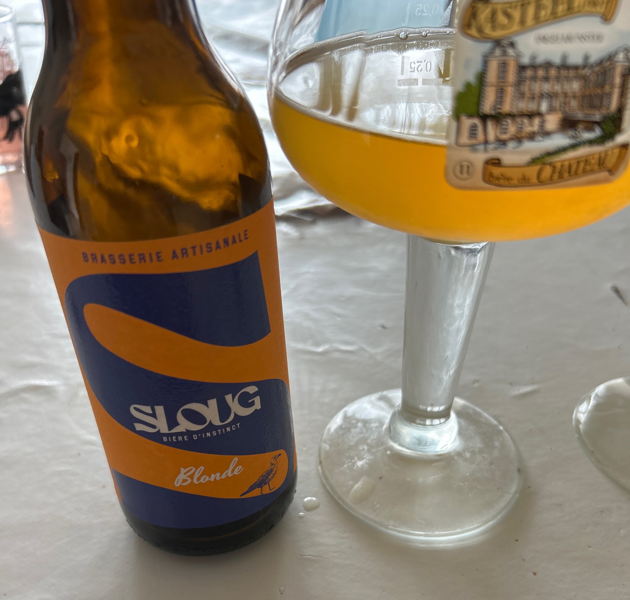 Sloug Blonde, Sloug - Brasserie & Cie