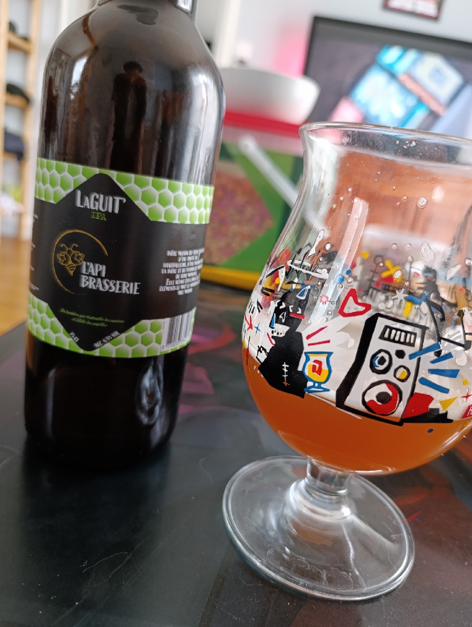 LaGuit' IPA, L'API Brasserie