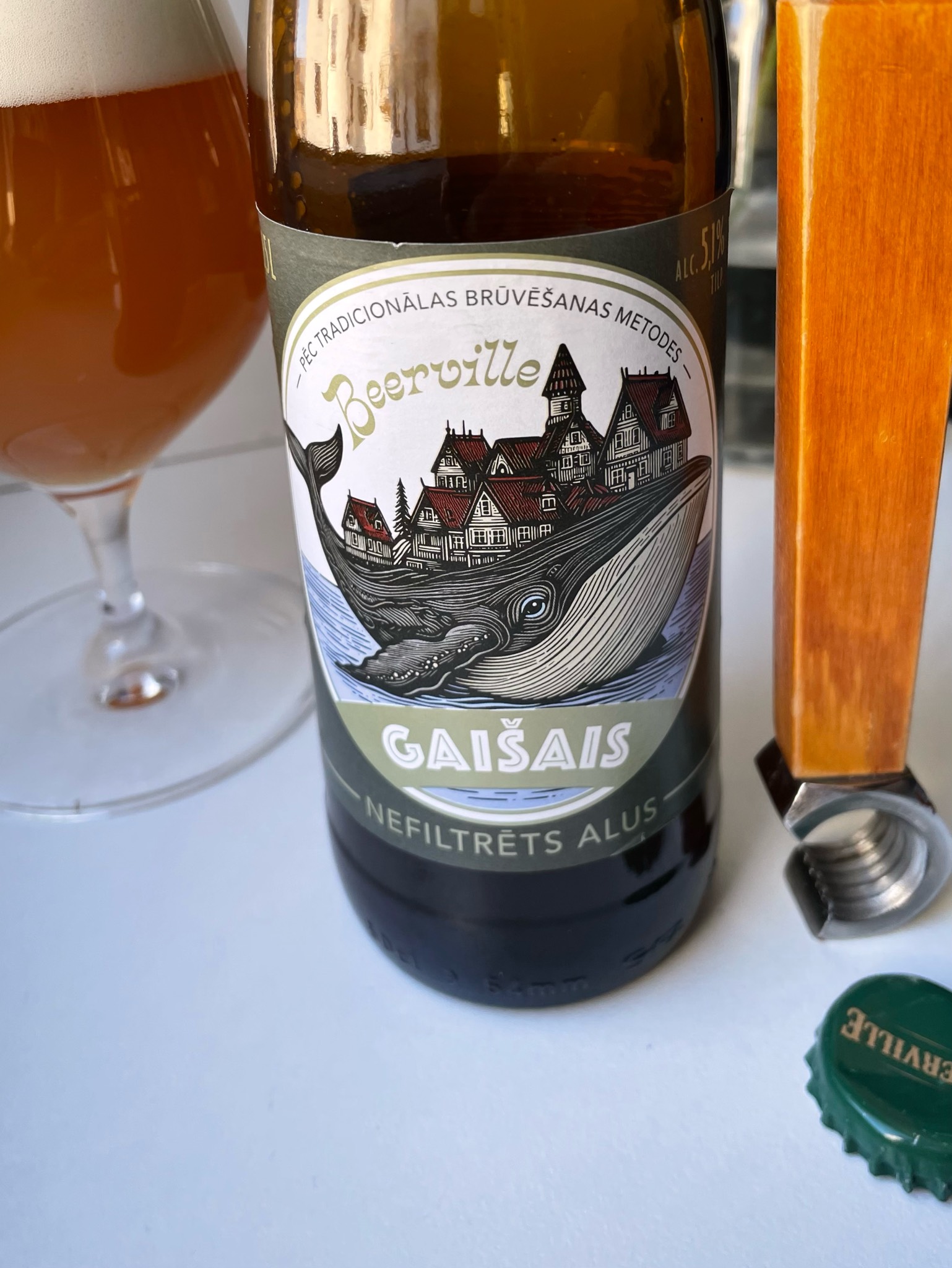 Beerville gaišais nefiltrēts alus, Taruškų Alaus Bravoras