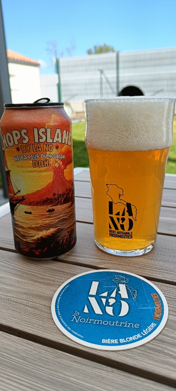 Hops Island, France