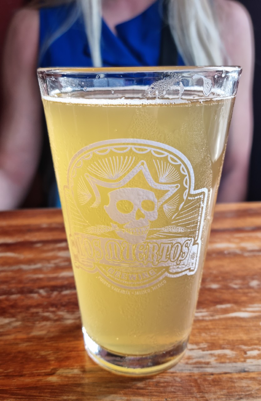 Mexicana Rubia, Los Muertos Brewing