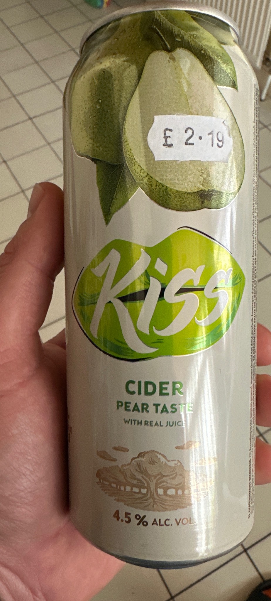 Kiss Cider Pear Taste, Estonia