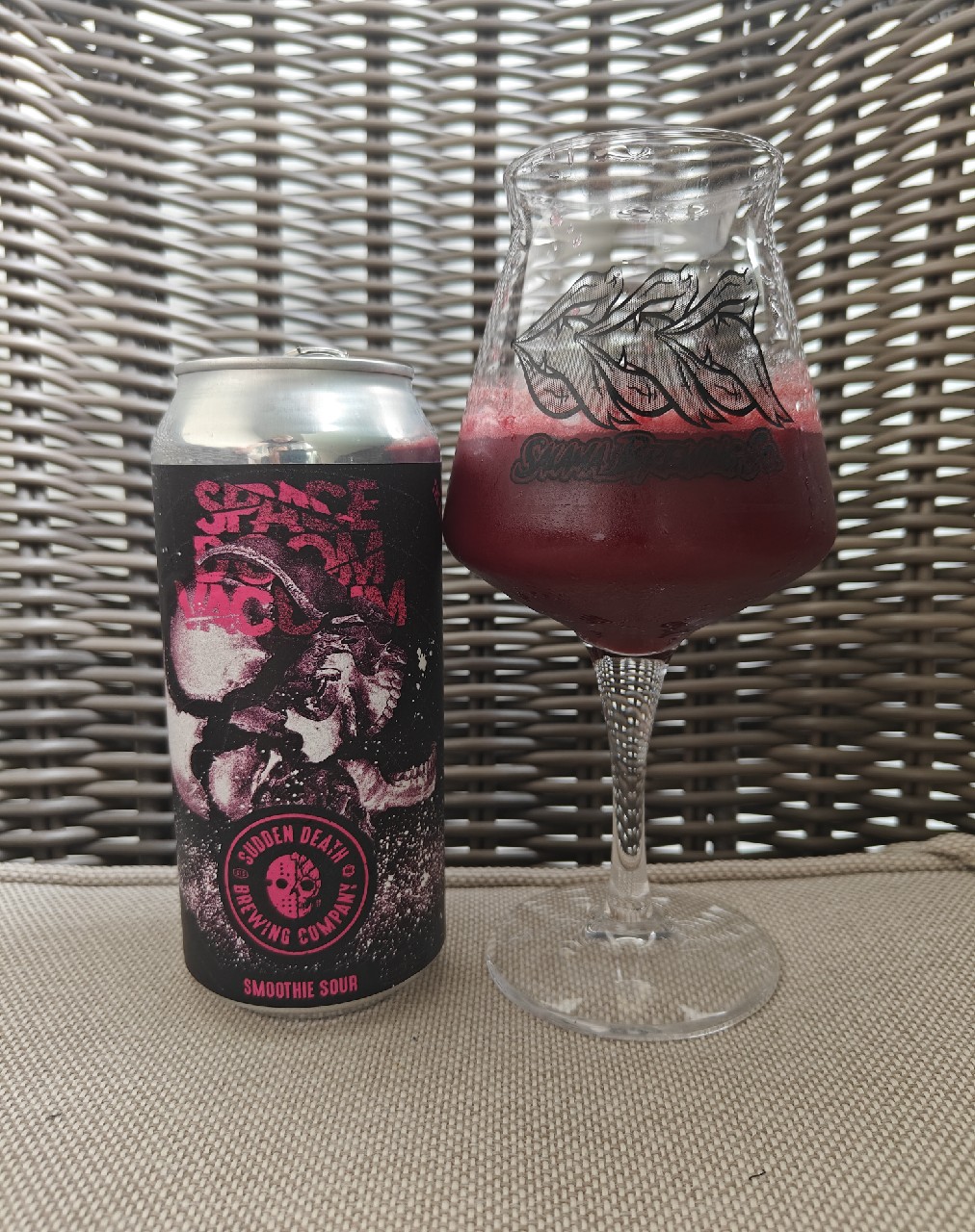 Space Doom Vacuum, Germany