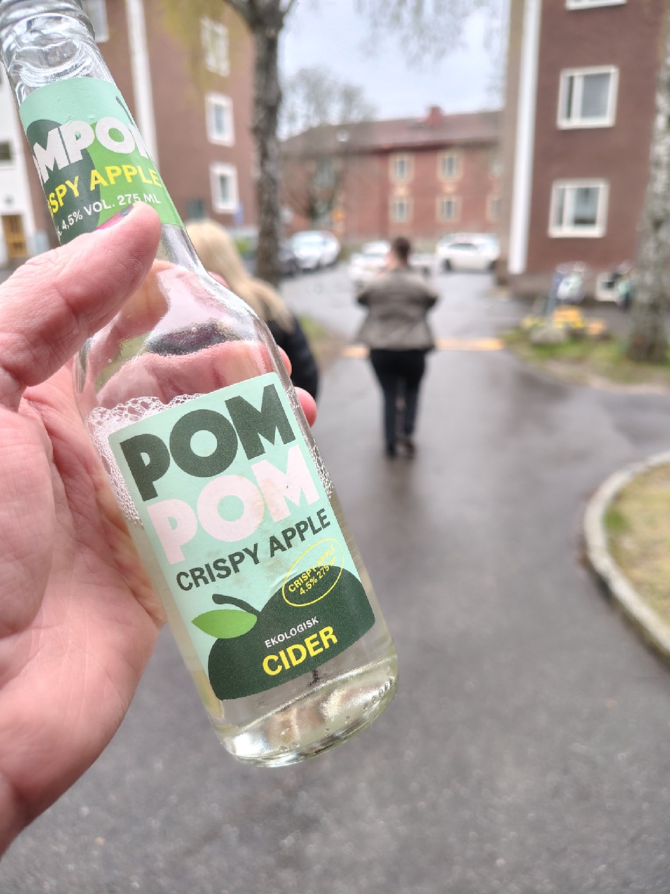Pom pom crispy apple, Sweden