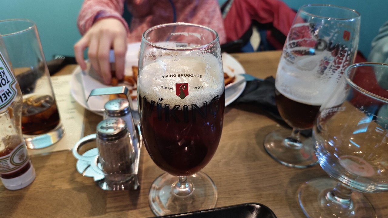 Víking Páskabjór, Iceland