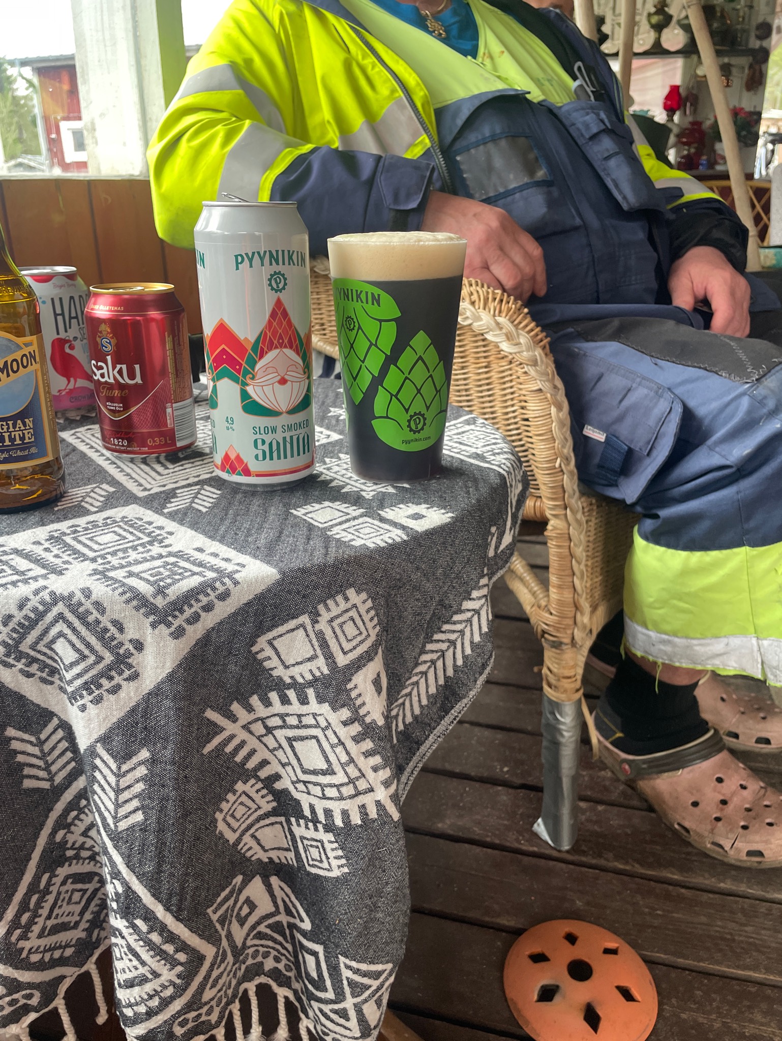 Slow Smoked Santa, Finland