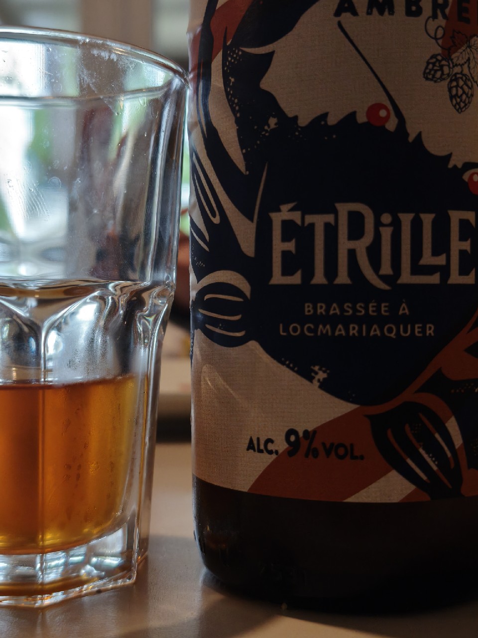 Étrille Ambrée Triple, Brasserie L'Étrille
