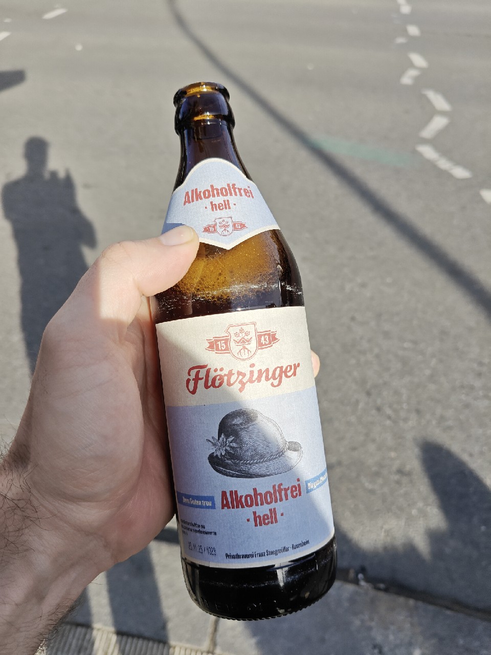 Flötzinger Alkoholfrei Hell, Germany
