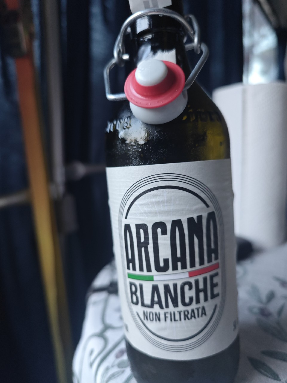 Arcana Blanche, Italy