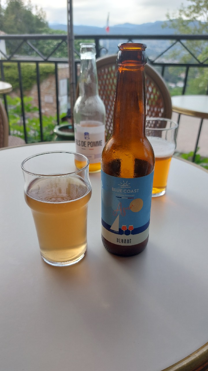 Blue Coast Blonde, France