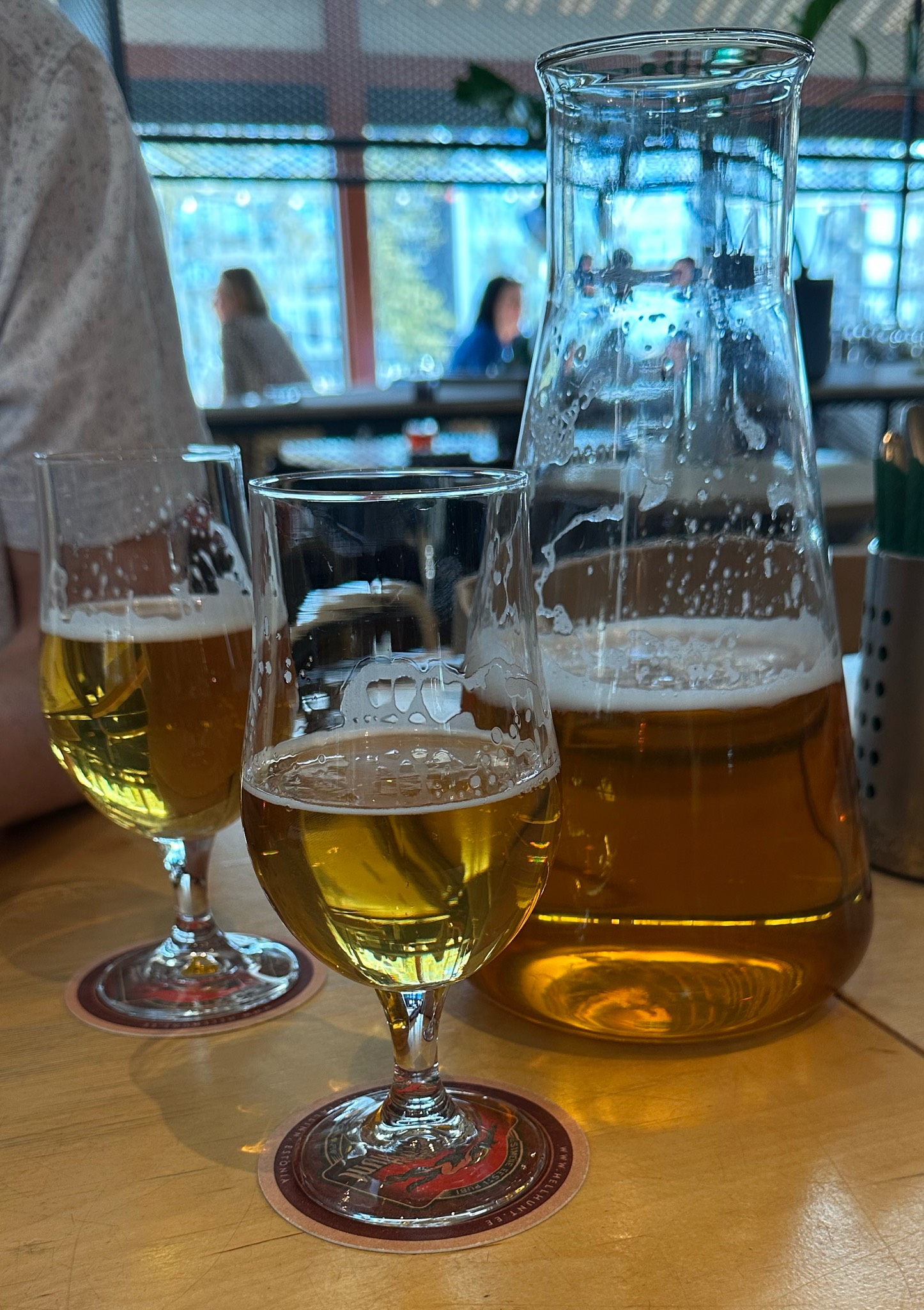 Humalakoda Hele, Estonia