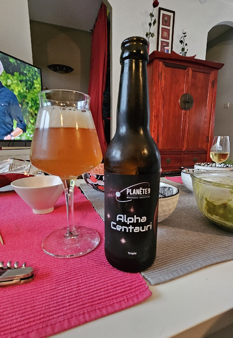 Alpha Centauri, Planète 9