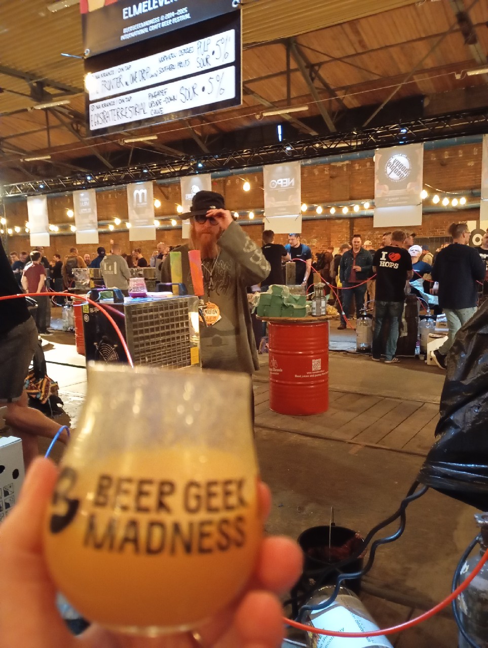 Eggstraterrestial (PULP), Sweden