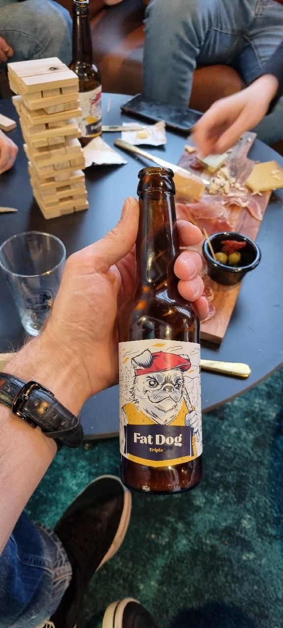 Fat Dog, France
