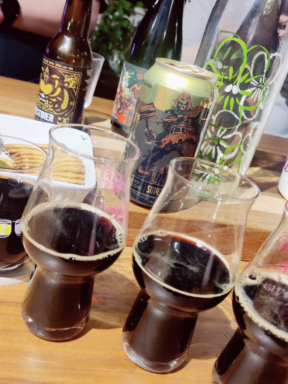 Supermassive Café Deth, United States