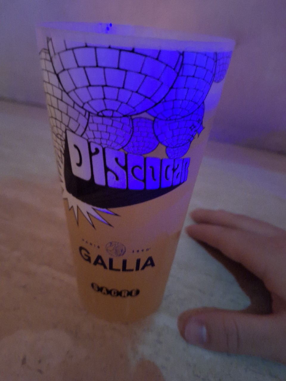 Weiss & Versa, France