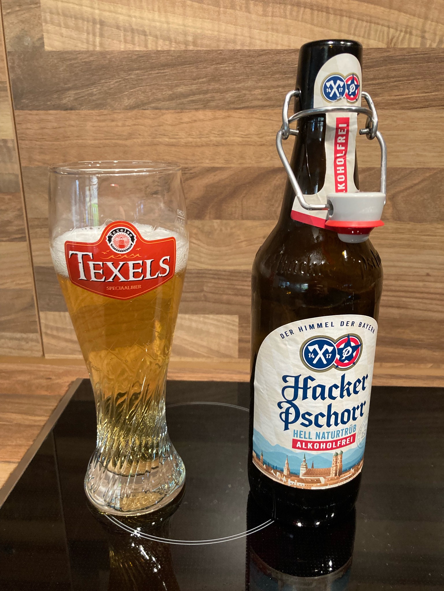 Hacker Pschorr Hell Naturtrüb alkoholfrei, Germany