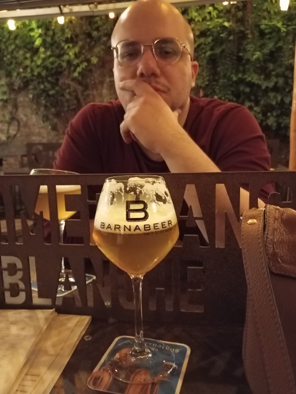 Stuut #24 White is white, Belgium