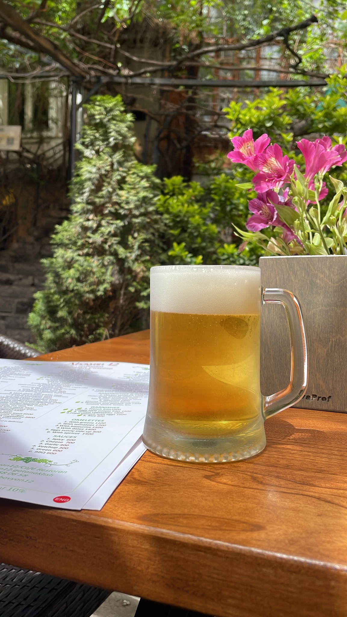 Kilikia Lager Beer / Kilikia Bière Blonde / Kilikia BièrE / Kilikia Original / Կիլիկիա / Киликия, Yerevan Brewery