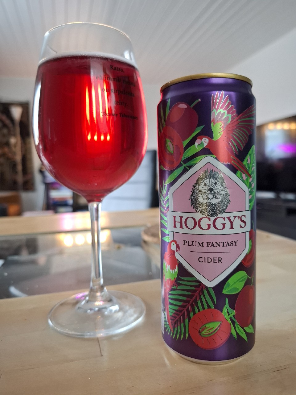 Hoggy's Plum Fantasy, Estonia