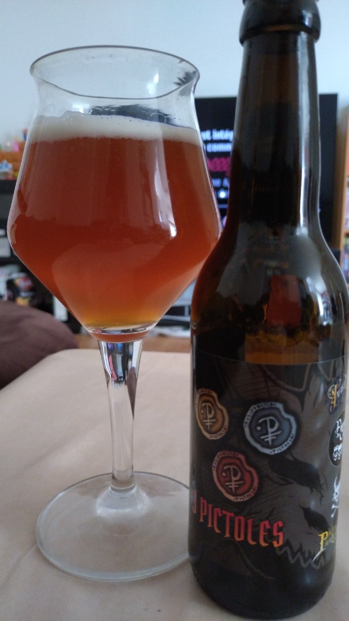 3 Pictoles, Pirates Du Clain